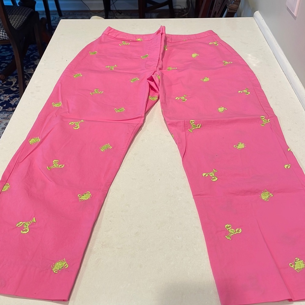 Lilly Pulitzer crab and lobster embroidered capris